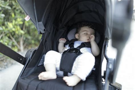 Stroller Safety Can My Baby Nap In The Stroller Ergobaby Blog