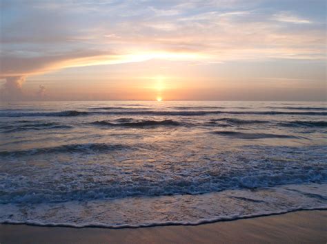 Sunrise Over Melbourne Beach Florida Melbourne Beach Fl Oceanfront Real Estate Carolyn