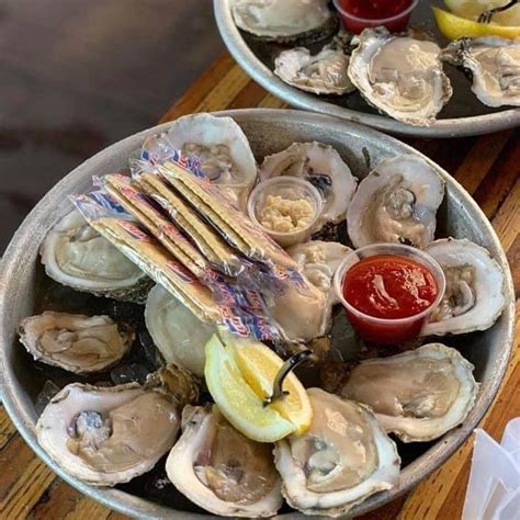 Sunset Cruises Amp Fresh Oysters The Ultimate Destin Experience