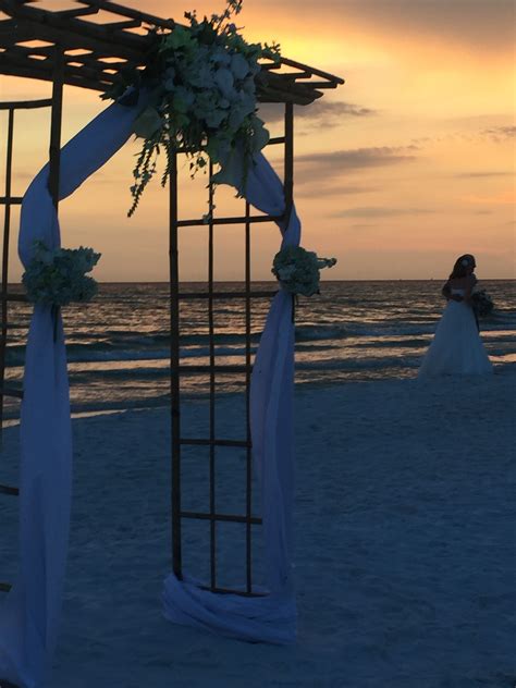 Sunset Destin Florida Beach Weddings By Sunquest Beach Weddings