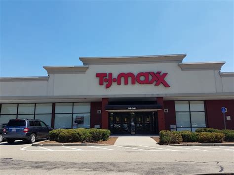 Take A Tour Of The 10 Largest Tj Maxx Stores In Massachusetts