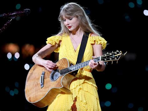 Taylor Swift S Surprise Song Pairings At Eras Tour Ranked Business