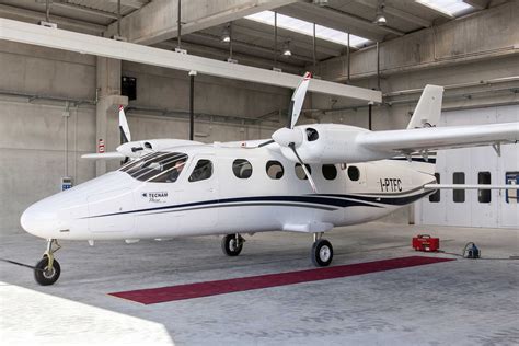 Tecnam P2012 Traveller Aircraft Com