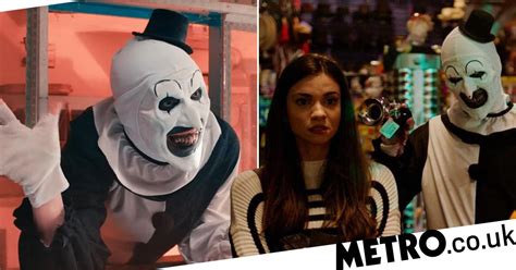 Terrifier 2 Really Is As Gruesome As They Say I Watched It Metro News