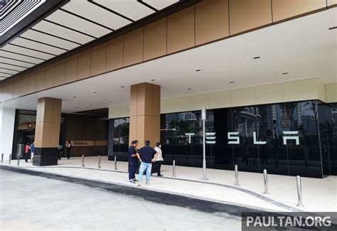 Tesla Destination Sunway Putra Pavilion Damansara Height