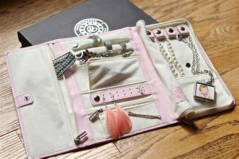 The 10 Best Travel Jewelry Organizers