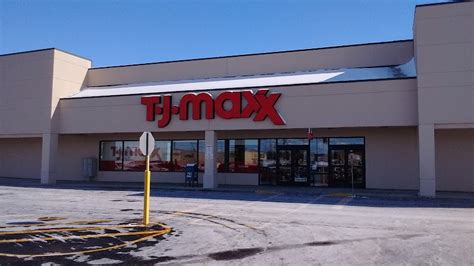 The 10 Largest Tj Maxx Store Locations In Chicago Il