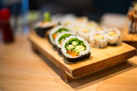 The 9 Most Popular Sushi Rolls Ranked By Calories Huffpost