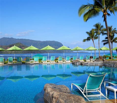 The Best Honeymoon Resorts In Hawaii On 5 Different Islands Best Hotels In Kauai Kauai Hotels