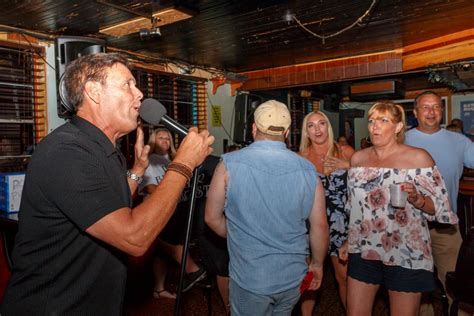 The Best Karaoke Nights In Tampa Bars Drink Specials