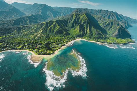 The Best Time To Visit Hawaii This Year Laptrinhx News