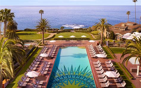 The Charming Waterfront Resort In Southern California That Will Make