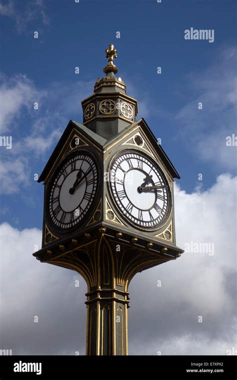 The Clock At Five Ways Birmingham West Midlands England Uk Stock