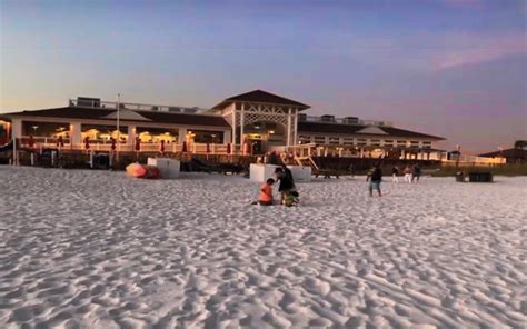 The Crab Trap Destin Dinner With A Walk On The Beach Tom Amp 39 S Travel Adventures