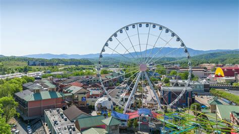 The Island In Pigeon Forge Tennessee Great Smoky National Park Trips