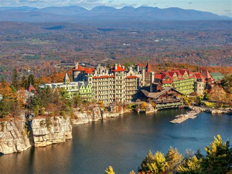 The Most Romantic Hotels In Upstate New York Jetsetter Mohonk Mountain House Historic