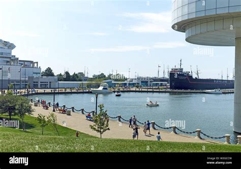 The Northcoast Harbor Promenade Connecting Major Tourist Attractions