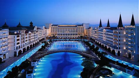 The Top 7 Most Luxurious Hotels In The World Luxlife Magazine