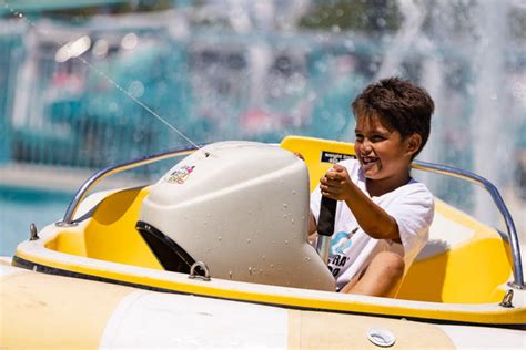 The Track Destin Fl Go Karts Mini Golf Kid Rides The Track