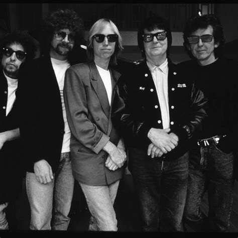 The Traveling Wilburys Start