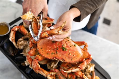 The Ultimate Dipping Sauces For Crab Legs Crab House