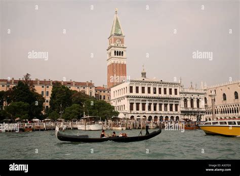 The Worlds Number 1 Tourist Destination Venice Italy Stock Photo Alamy