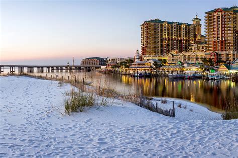 Nighttime Activities in Destin