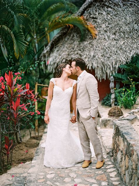 Tips For A Destination Wedding In Sayulita Mexico 100 Layer Cake Destination Wedding