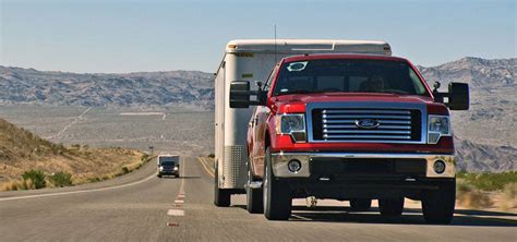 Tips For Packing A Trailer To Avoid Dangerous Sway