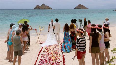 Tips To Enjoy Your Hawaiian Wedding In A True Sense Cardinal Bridal