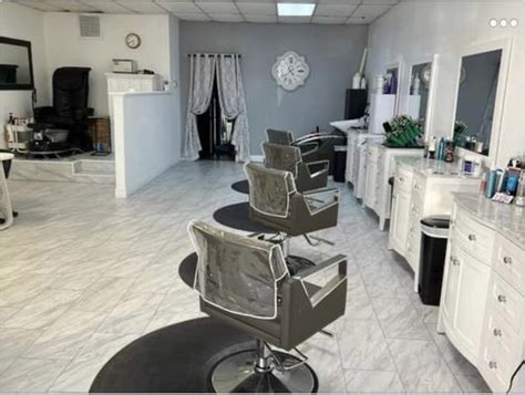 Too Blonde Salon Updated January 2025 33 Photos 114 Palmetto St