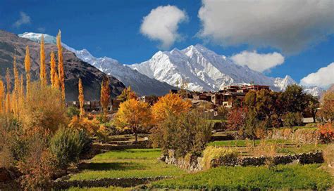 Top 10 Tourist Destinations In Pakistan Pakistan Tours Guide