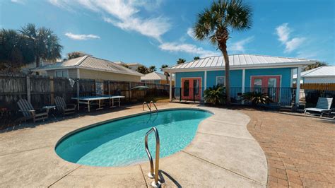 Top 5 Spacious Pet Friendly Vacation Rentals In Destin