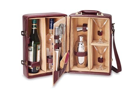 Top 5 Travel Bar Sets For The Mixologist On The Go