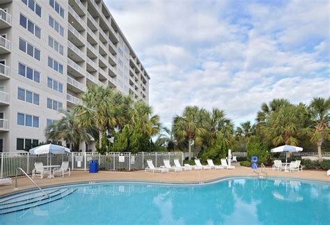 Tops L Beach Amp Racquet Resort Destin Fl Vacatia