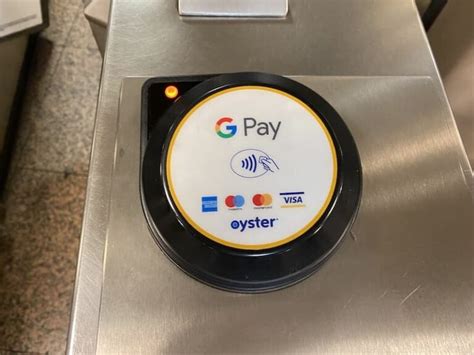 London Tube: Travelcard vs Contactless