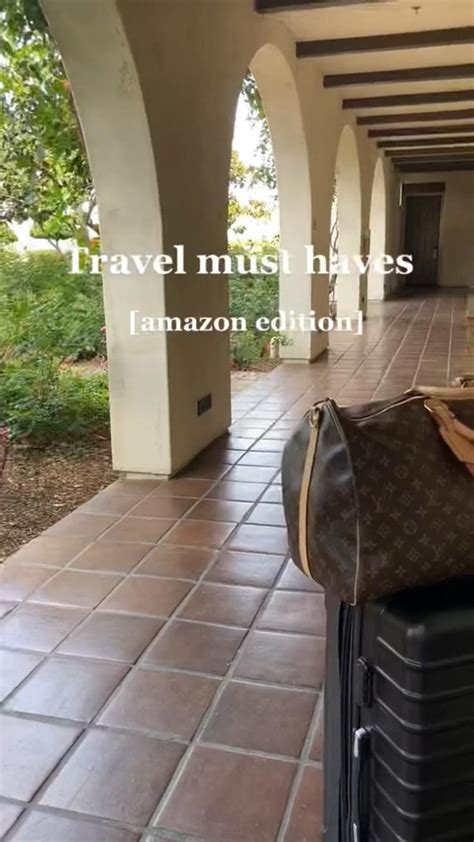 Travel Must Haves Hack How To Pack Lightly And Organized Travel Lv