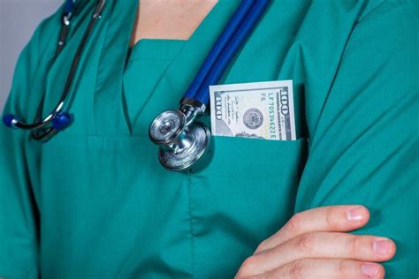 Travel Nurse Salary Guide Host Healthcare