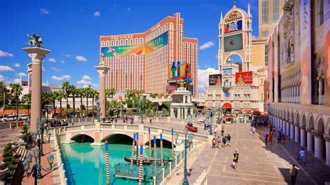 5 Vegas Travel Packages