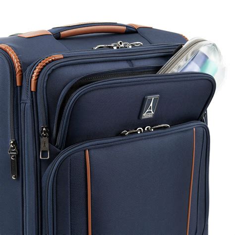 5 Travel Pro Carry On Tips