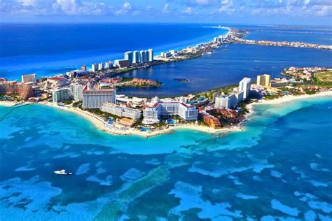 Cancun Travel Guide