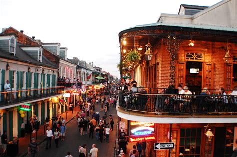 Travel Tour An Insider S Guide To New Orleans Landmark Society