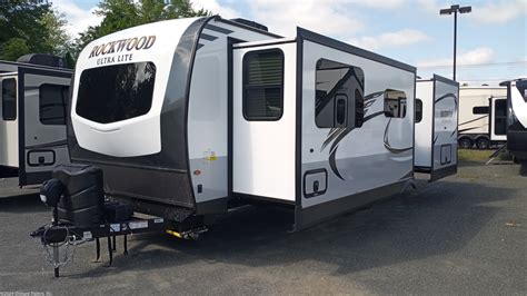 Travel Trailer 2021 Forest River Rockwood Ultra Lite 2608Bs Trailersusa