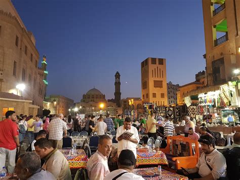 Traveling To A Muslim Country During Ramadan Here S What You Need To