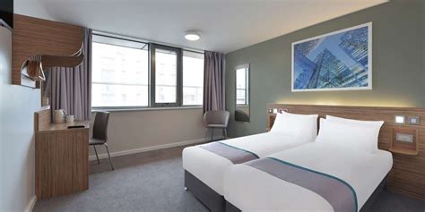 Travelodge London Waterloo Hotel London What To Know Before You