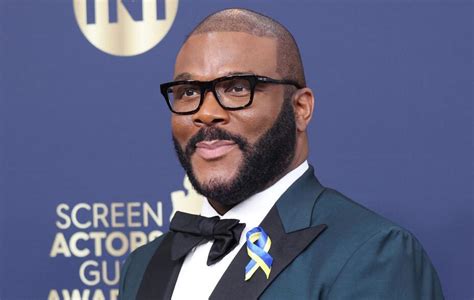 Tyler Perry About To Start Shooting Netflix S Madea S Destination