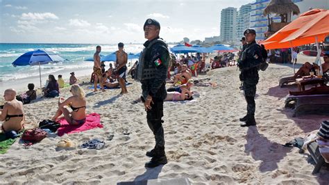 U S State Department Expands Travel Warnings For Mexico S Beachside