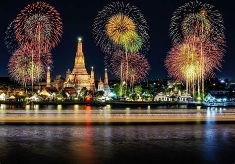 Unique Places To Spend New Year S Eve In The World Brown Eyed Flower