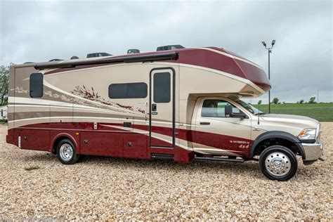 Used 2019 Dynamax Isata 5 30Fw Isata For Sale In St Augustine Fl