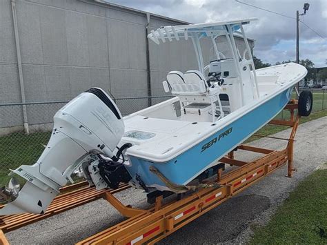 Used 2023 Sea Pro 248 Dlx Bay 33805 Lakeland Boat Trader